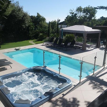 Villa Perle De La Mer Saint Aygulf Eksteriør billede