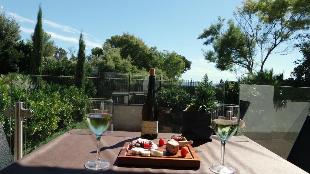 Villa Perle De La Mer Saint Aygulf Eksteriør billede